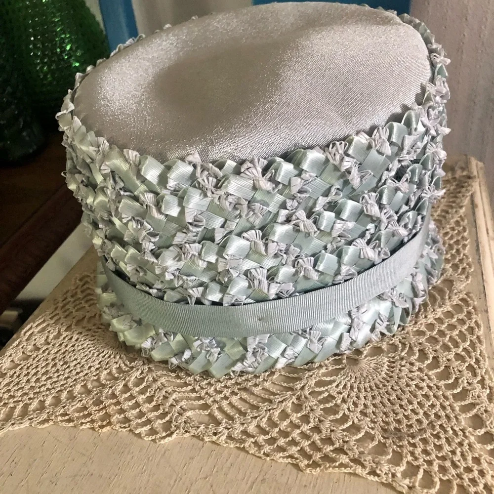 Vintage Baby Blue Raffia Straw Bucket Hat - Picture 5 of 7